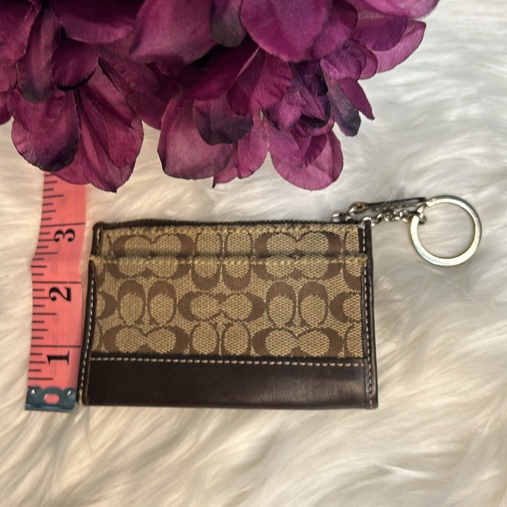 EUC Coach Signature Keychain - Picture 6 of 6